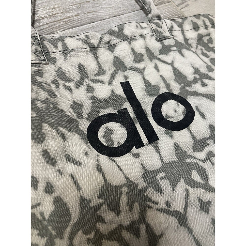 Alo Gray Canvas Logo Tote Bag 19x12" - Picture 4 of 5